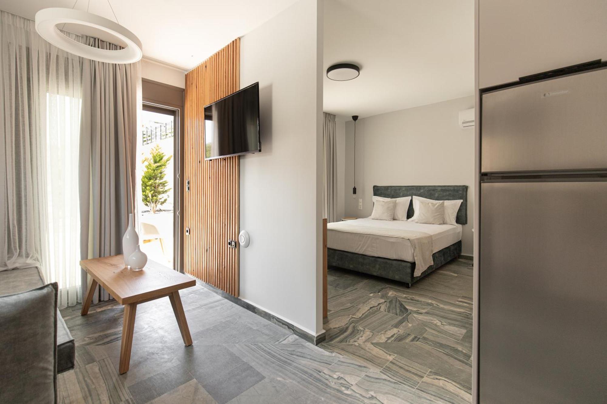 Marble Luxury Suites Karteros Exterior photo